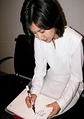 Ом Су Чжон (Uhm Soo Jung)