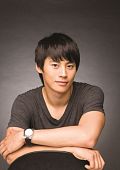 Чон Ын У (Jung Eun Woo)